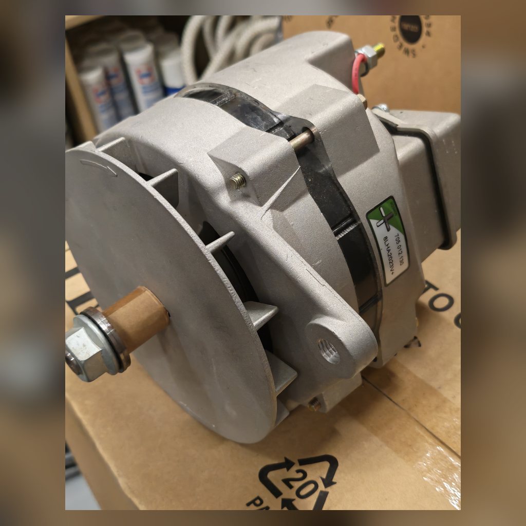 Marine-Lichtmaschine 12 V / 200 A – Prestolite 8LHA2023V – Vorschaubild 3
