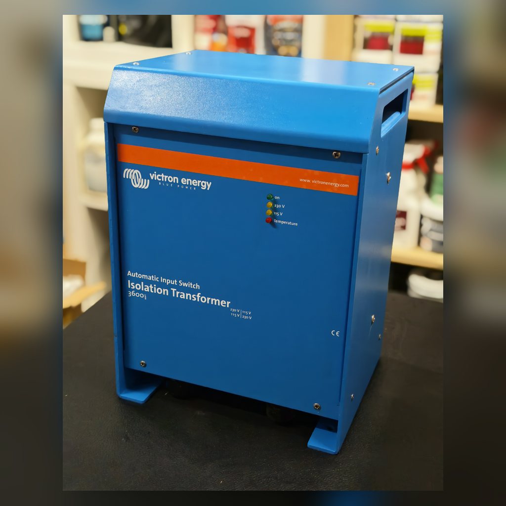Victron Trenntransformator 3600 W mit automatischer Umschaltung – Vorschaubild 2
